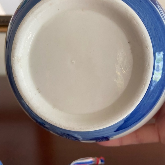 Holland Dutch Netherlands Delftware Kissing Boy & Girl, Wooden Shoes & Bowl - Picture 11 of 13